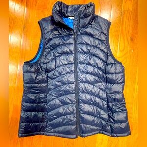 Old Navy size Large Puffer Vest Navy